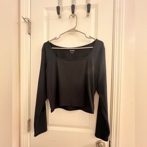 Black Fitted Crop Blouse
